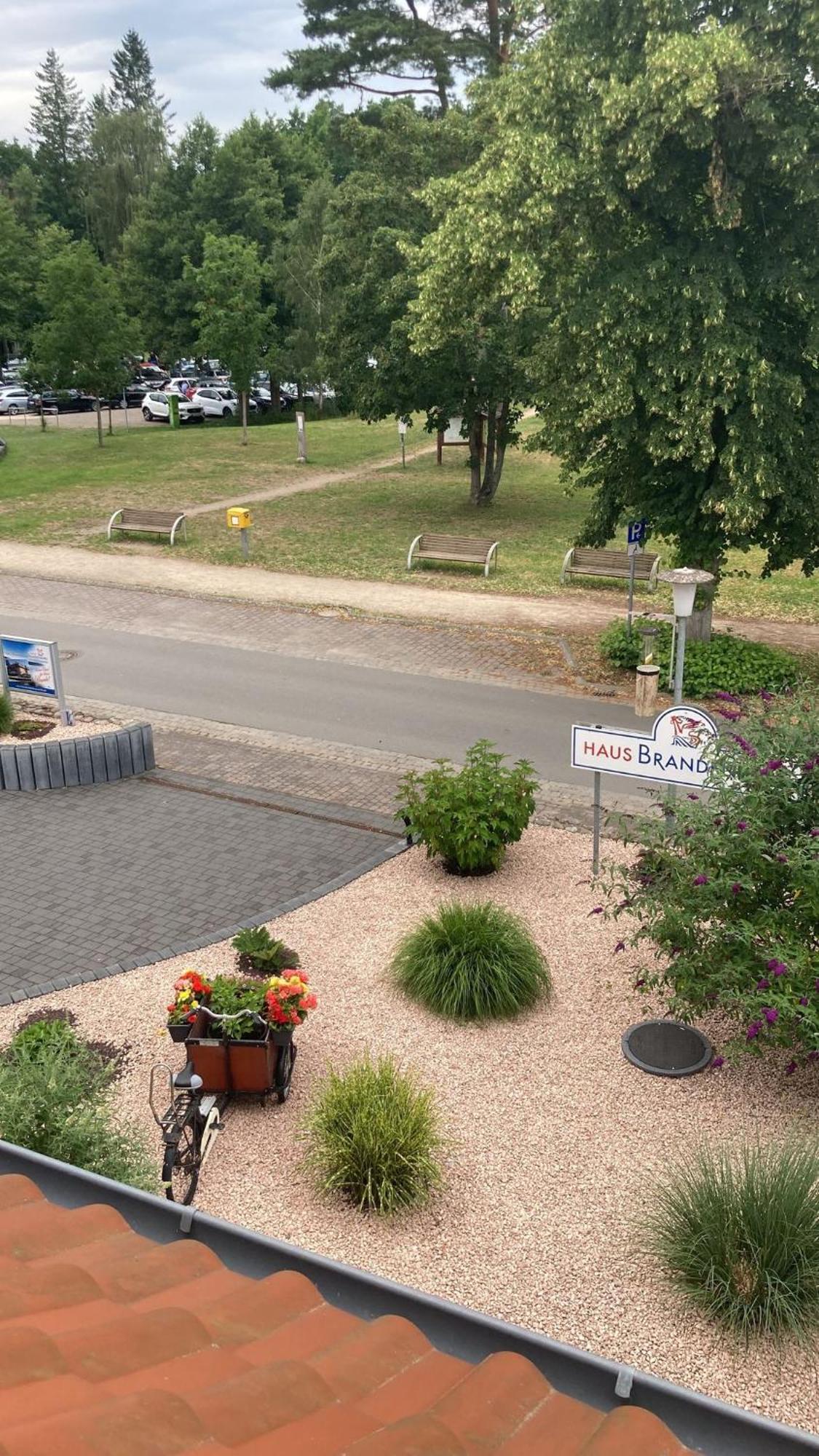 Haus Brandenburg Aparthotel Stechlin Buitenkant foto