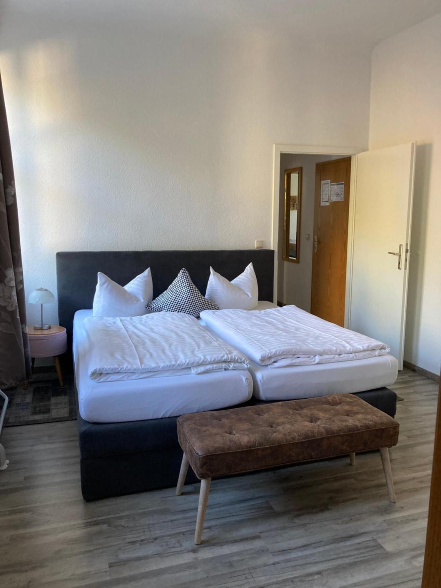 Haus Brandenburg Aparthotel Stechlin Buitenkant foto