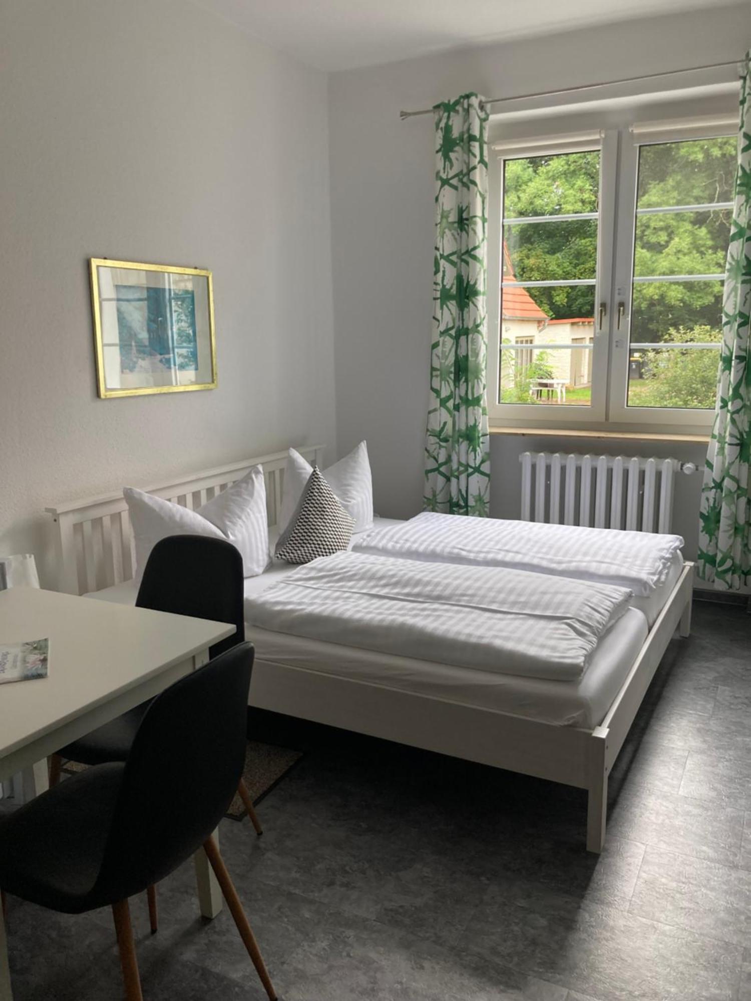 Haus Brandenburg Aparthotel Stechlin Buitenkant foto