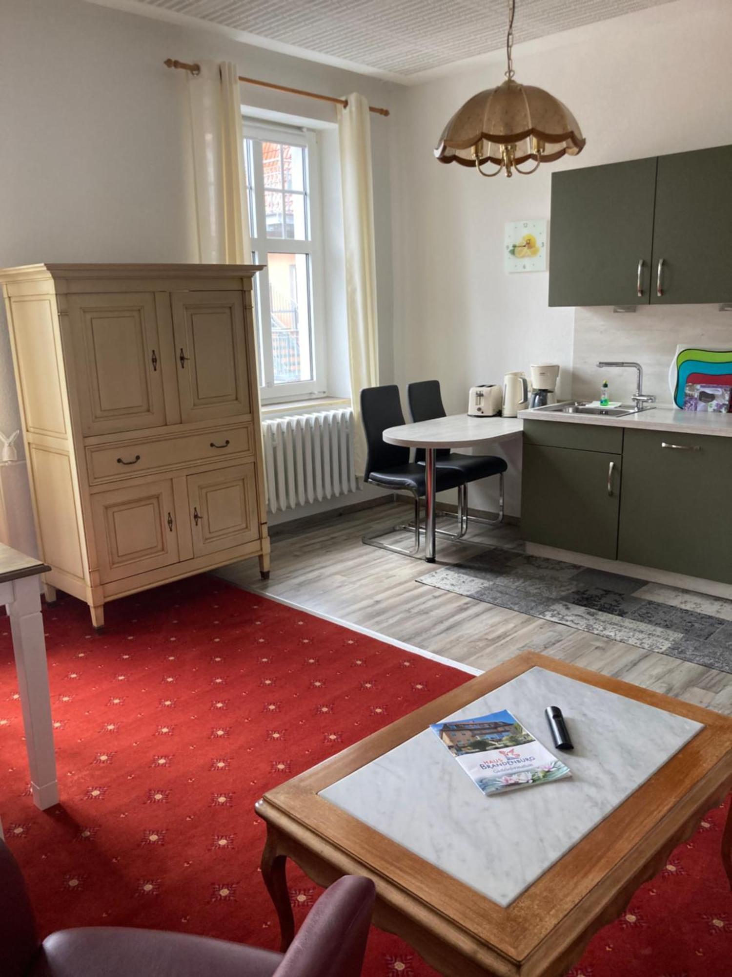 Haus Brandenburg Aparthotel Stechlin Buitenkant foto